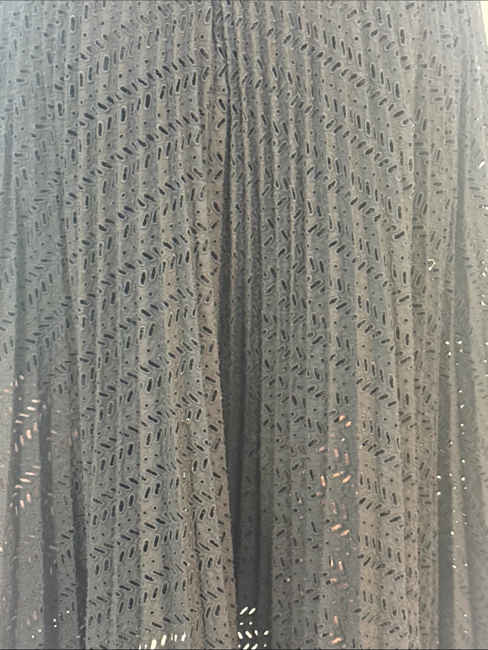 A.L.C. BLACK CUTOUT PLEATED MAXI DRESS SZ 4 - Picture 10 of 10